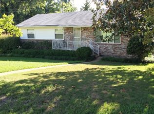 3805 W Abercrombie Cir, Chattanooga, TN 37415