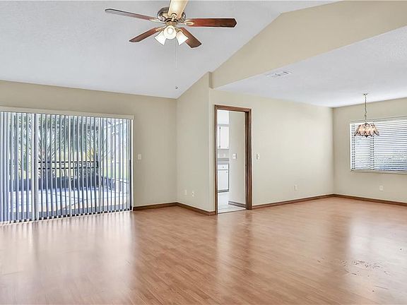 2nd image of 4024 Derby Dr