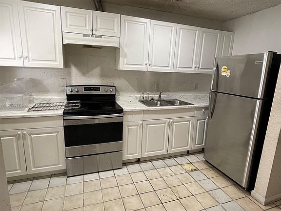 4th image of 19036 NW 46th Ave