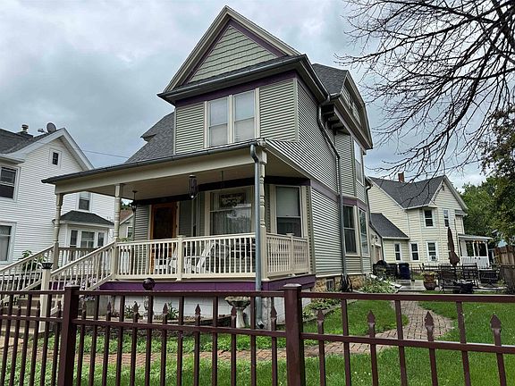 2nd image of 621 Prospect Ave