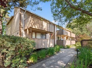 2462 W Bayshore Rd APT 6, Palo Alto, CA 94303
