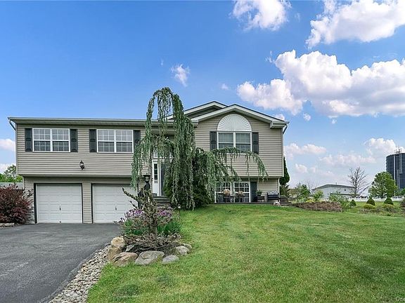 2nd image of 14 Stanford Dr
