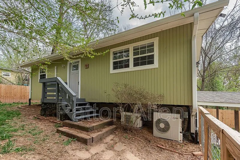 Building Photo - 34 Rhudy Rd #A