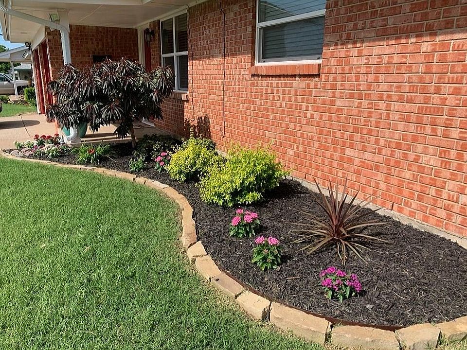 1st image of 604 Baer Dr