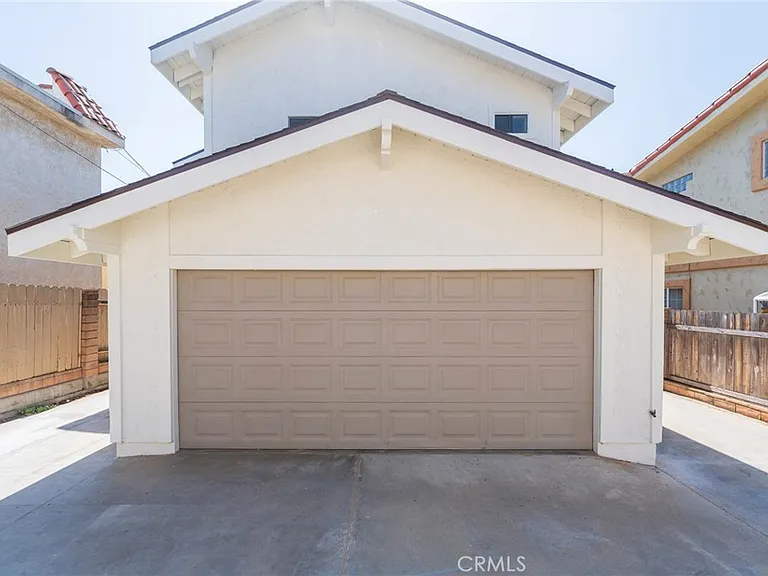 18324 Mansel Ave — Photo 29