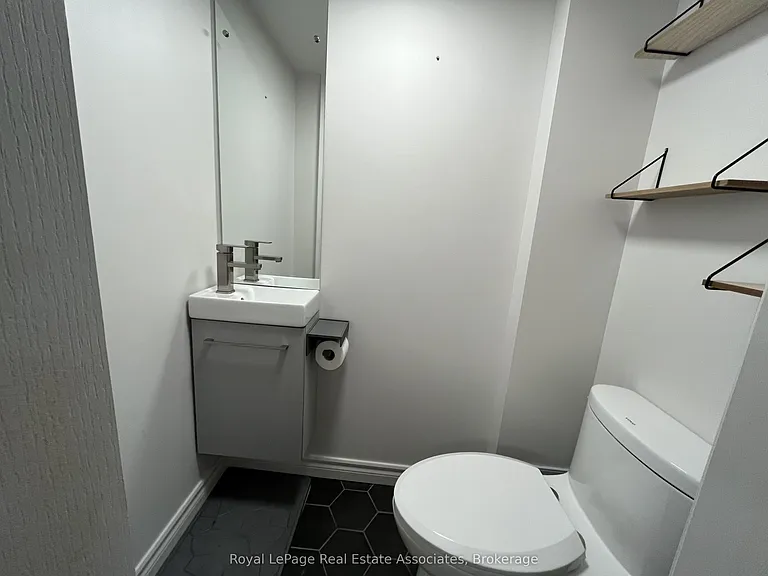 1112 Gable Dr — Photo 23