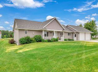 125 N Bayfield Ave, Sturgeon Bay, WI 54235