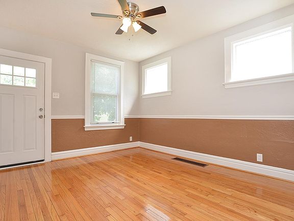 4th image of 4667 Dewey Ave