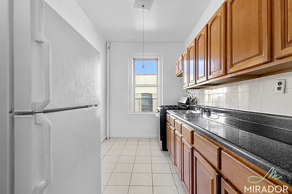 Rented by Mirador Real Estate | media 6