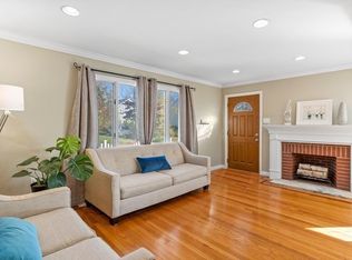 28 Juniper Rd, Littleton, MA 01460