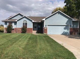 2530 N Parkdale St, Wichita, KS 67205