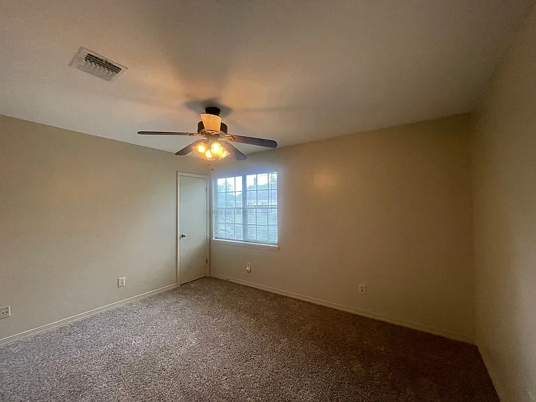 176 Settlers Bnd — Photo 10