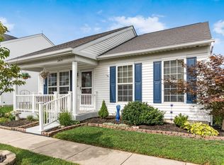 2439 Lyncross St, Grove City, OH 43123