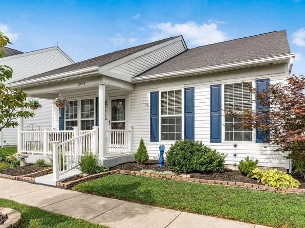 2439 Lyncross St, Grove City, OH 43123