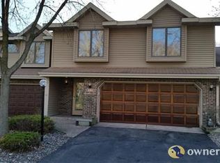 595 Sterling St S, Maplewood, MN 55119