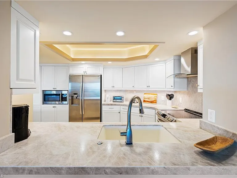 4651 Gulf Shore Blvd N #1805 — Photo 14
