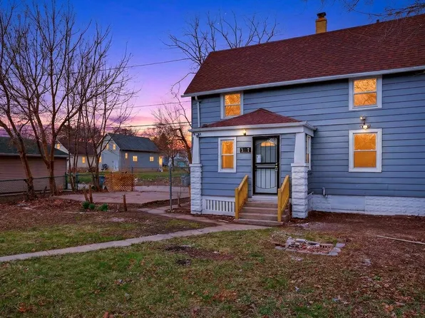 3217 North 12th STREET, Milwaukee, WI 53206