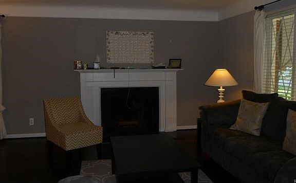4th image of 1710 Manchester Blvd