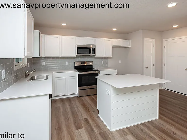 4102 NE 7th St — Photo 9