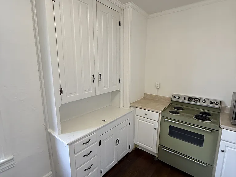711 Chestnut St #3 — Photo 8