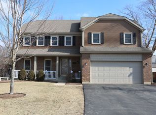 1N217 Timber Ct, Winfield, IL 60190