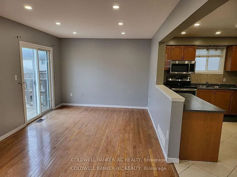 152 Prosperity Dr — Photo 4
