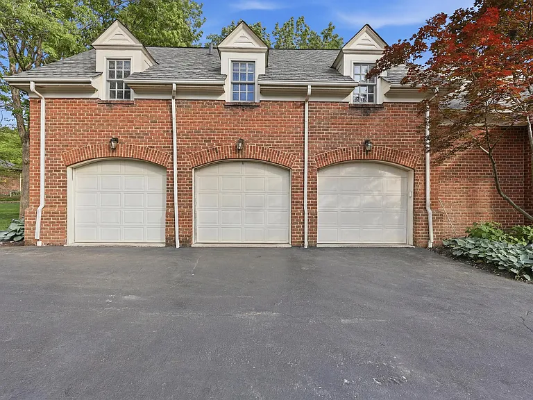 7410 Ratchford Ct — Photo 29