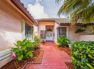 19365 Cherry Hills Ter, Boca Raton, FL 33498