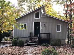 2626 Merry Oaks Trl, Winston Salem, NC 27103
