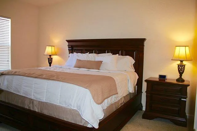 2 bed, 1300 sqft, $2,675 — Photo 1