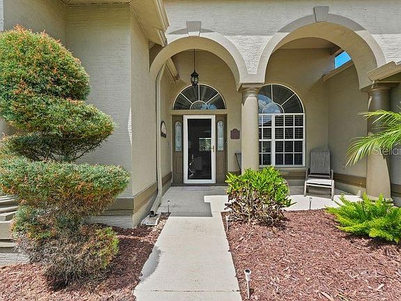 3rd image of 9521 Springmeadow Dr