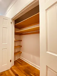 Rented by Metropolis Real Estate of Manhattan