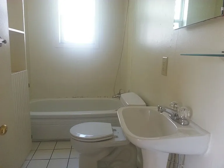 710 N Tracy Ave — Photo 6