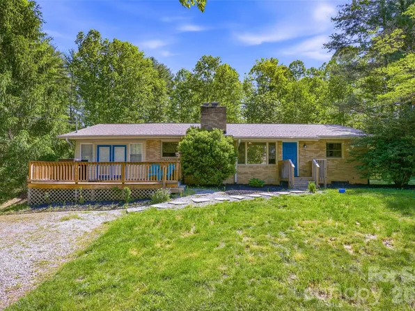 115 Field Sparrow Ln, Hendersonville, NC 28792