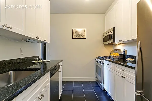 Sold by Corcoran | media 3
