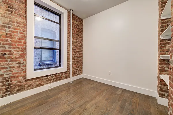 Rented by REAL New York | media 31