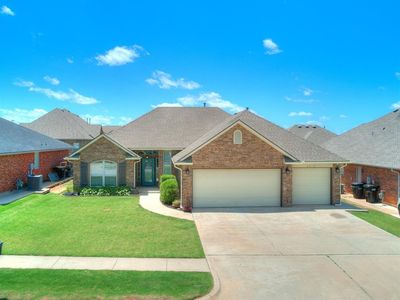 2516 SE 9th St, Moore, OK, 73160