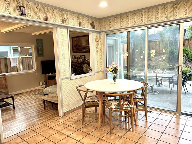 3553 Laurant Way — Photo 17