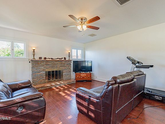 5th image of 745 N MESA Drive