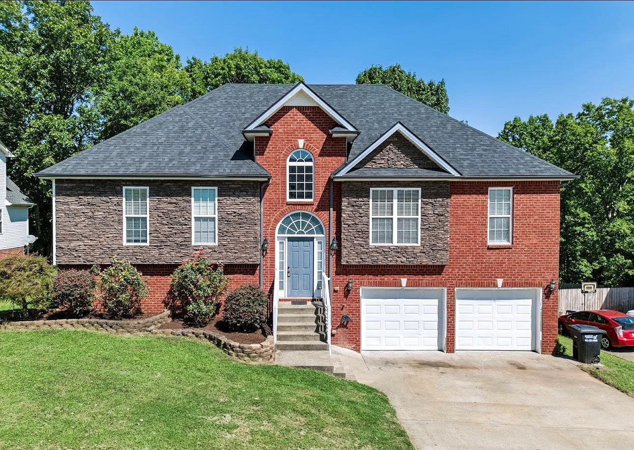 817 E Accipiter Cir — Photo 1