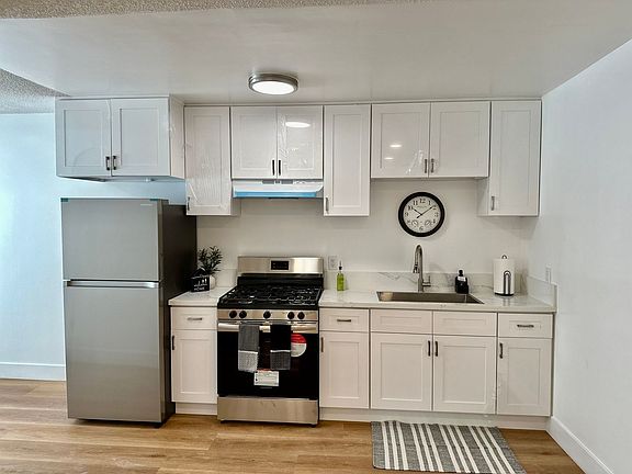 2nd image of 4313 S Main St APT 5