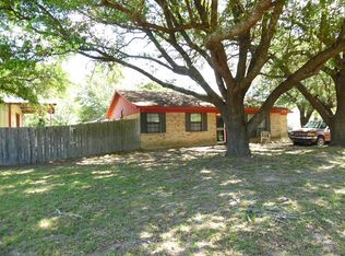 4959 Woodcrest Dr, Athens, TX 75752