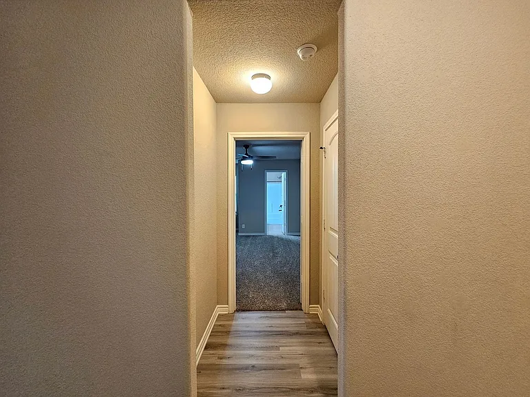 6811 Keechi Valley Dr — Photo 22
