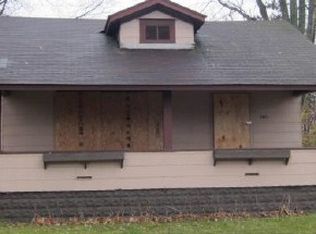 1511 W Indiana Ave, Elkhart, IN 46516