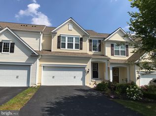 292 N Caldwell Cir, Downingtown, PA 19335