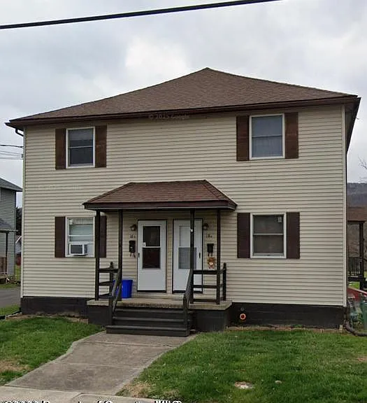 16 Watkins St #A — Photo 1