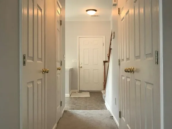 2142 Sail Pointe Ln, Denver, NC 28037
