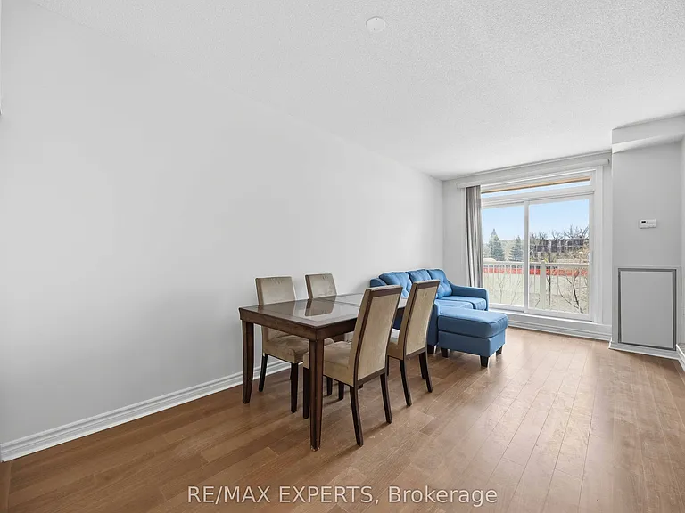 15450 Yonge St S #207 — Photo 17