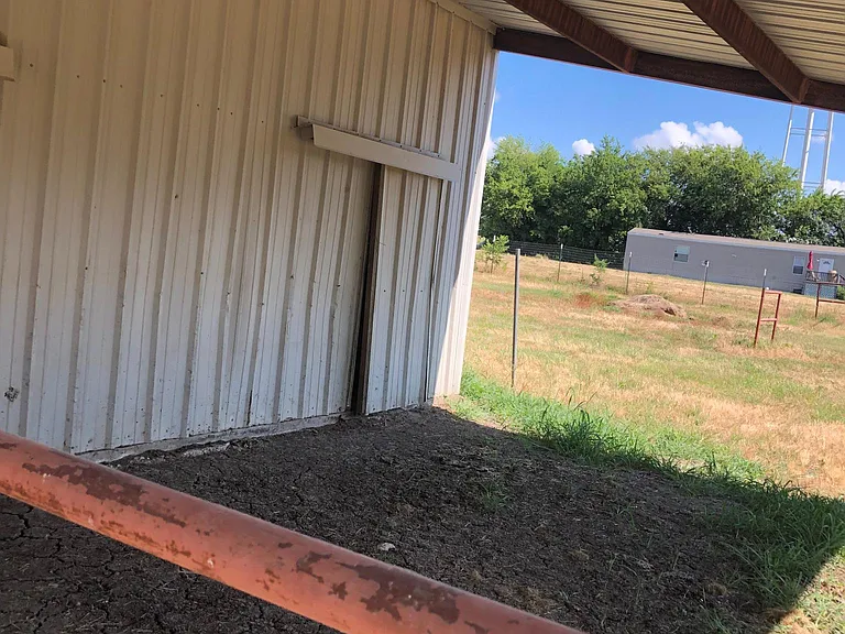 466 County Road 5025 — Photo 18