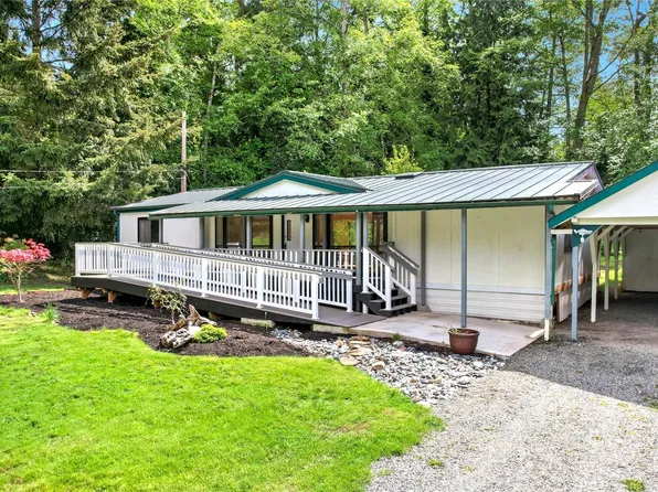 2872 Sunlight Drive, Clinton, WA 98236